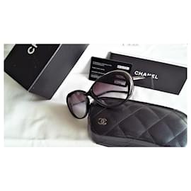 Chanel-template 2011 in excellent condition - silver temples dotted with the CC logo-Black,Silvery
