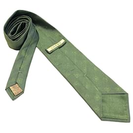 Loewe-Loewe-Green