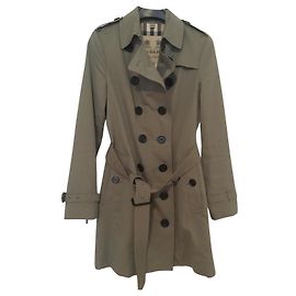 Gabardina Burberry Sandringham de algodón verde tiza Verde oliva