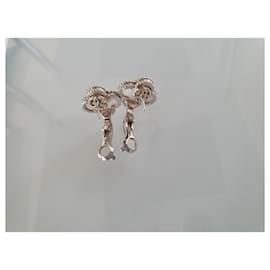 Van Cleef & Arpels-Alhambra-White