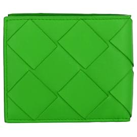 Bottega Veneta-Portefeuille à deux volets tissé en cuir Bottega Veneta-Vert