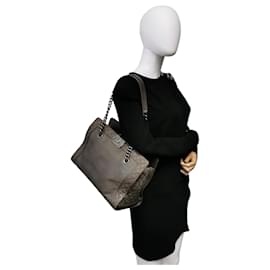 Chanel-Chanel Boy Tote Bag Grey Calfskin Ruthenium-Grey