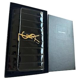 Yves Saint Laurent Portefeuille / pochette Vicky Noir