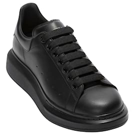 Alexander Mcqueen-Oversized sneakers in Black-Black