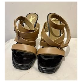 Yves Saint Laurent-YSL splendidi sandali avvolgenti alla caviglia-Marrone,Caramello