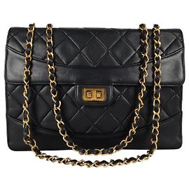 Chanel shoulder bag Timeless Classica 2.55 matelassé in black leather Black