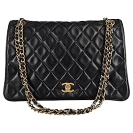 Chanel-Chanel Timeless Classica 30 CM double flap turn lock bag in black leather-Black