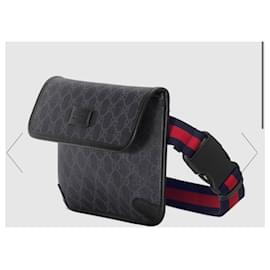 Gucci-Gucci black/gray GG supreme beltbag-Grey
