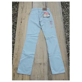 Levi's-Levi's jeans 525 T 34 New condition-Light blue