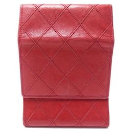 Chanel-VINTAGE CHANEL CHECKBOOK HOLDER RED LEATHER QUILTED CARDS CHECKBOOK HOLDER-Red