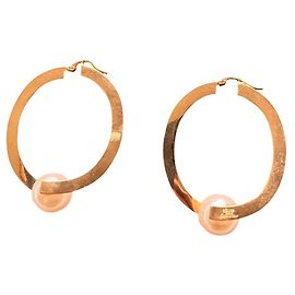 Brincos Céline de Pérolas e Metal Dourado Dourado