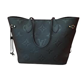 Louis Vuitton-Louis Vuitton neverfull MM footprint bag-Black