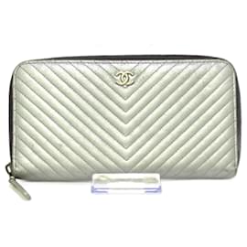 Chanel-Chevron Quilting-Silvery