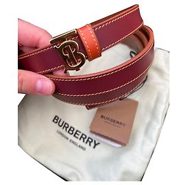 Cinto Burberry de couro marrom com fivela dourada Marrom