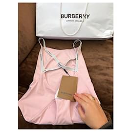 Burberry-Costumi da bagno-Rosa
