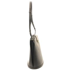 Louis Vuitton-Cluny-Black