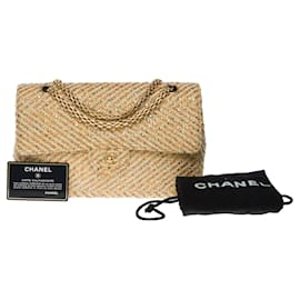 Chanel-Chanel Timeless medium limited edition single flap bag in gold and beige Tweed-Golden