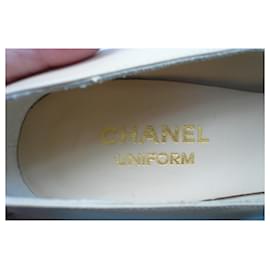 Chanel-CHANEL New two-tone pumps T39C-Beige