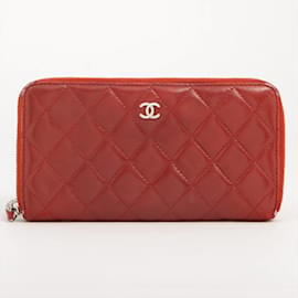 Chanel-Red Matelasse Ram Leather Chanel Wallet-Red