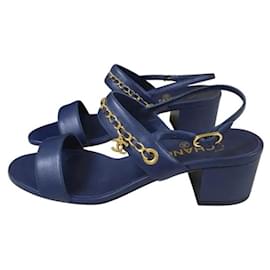 Chanel-Chanel Navy Block Heels Chain Sandals-Dark blue
