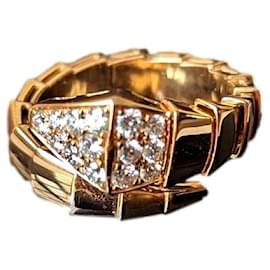 Bulgari-Serpiente víbora diamante 18k Rosa Anillo grande de oro rosa-Gold hardware