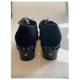 Chanel-lace-ups-Black