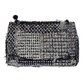 Chanel-Chanel Timeless/Classique Jumbo Limited Edition Pompon Flap Handbag in Quilted Tweed Multicolored (Navy, White and red)-Multiple colors