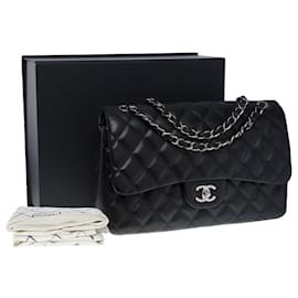 Chanel-Chanel Timeless Jumbo lined flap handbag in black quilted lambskin-Black