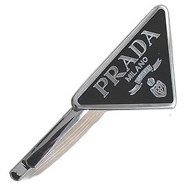 Prada Pins & Broschen Schwarz