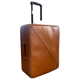 Loewe-Loewe travel suicase in camel leather-Caramel