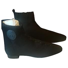 Hermès-Hermes Duo Ankle Boots-Black