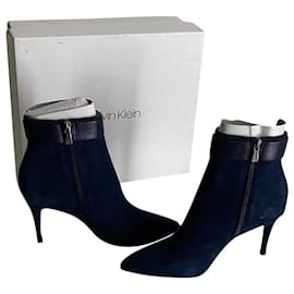 Calvin Klein-New navy blue suede ankle boots-Navy blue