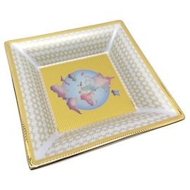 NEW PATEK PHILIPPE UNIVERSAL TIME WATCH ASHTRAY POCKET BOX 2019 Ashtray White