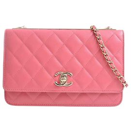 Portafoglio Chanel su catena Rosa