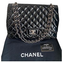 Chanel Maxi Jumbo Bolso negro de charol Negro