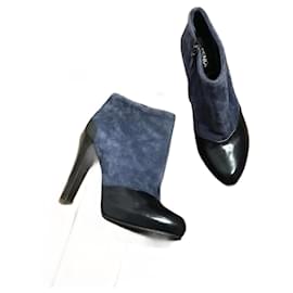 Fendi-FENDI  Ankle boots T.eu 37 Suede-Blue