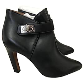 Givenchy-GIVENCHY  Ankle boots T.eu 36.5 Leather-Black