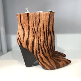 Saint Laurent-SAINT LAURENT  Ankle boots T.EU 37 Pony-style calfskin-Camel