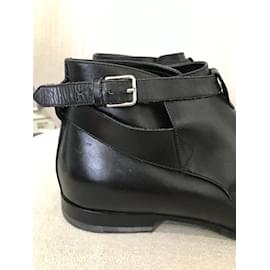 Saint Laurent-SAINT LAURENT  Ankle boots T.eu 40 Leather-Black