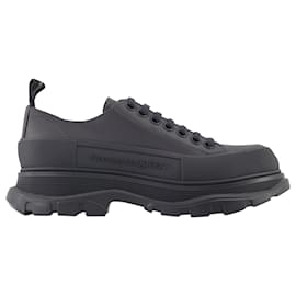 Alexander Mcqueen-Oversized Sneakers - Alexander Mcqueen - White - Leather-Grey