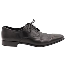 Salvatore Ferragamo-Salvatore Ferragamo Lace-Up Derby Shoes in Black Calfskin Leather-Black