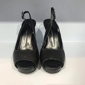 Giuseppe Zanotti-GIUSEPPE ZANOTTI  Heels T.eu 38.5 Leather-Black