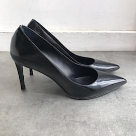 Saint Laurent-SAINT LAURENT  Heels T.eu 40 Leather-Black
