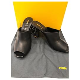 Fendi-Sabot-Black