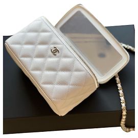 Estojo Chanel retangular com alça de ombro Branco