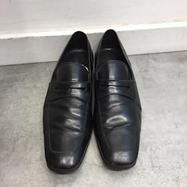 Louis Vuitton-LOUIS VUITTON Ballerines T.UE 40.5 cuir de vachette-Noir