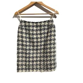 Chanel-CHANEL  Skirts T.fr 36 WOOL-Grey