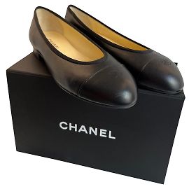 Chanel Ballet flats Black