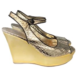 PRADA Sandals T.EU 37 Exotic leathers Silvery