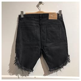 Autre Marque-UN CUCCHIAINO Pantaloncini T.fr 36 Jeans - Jeans-Nero